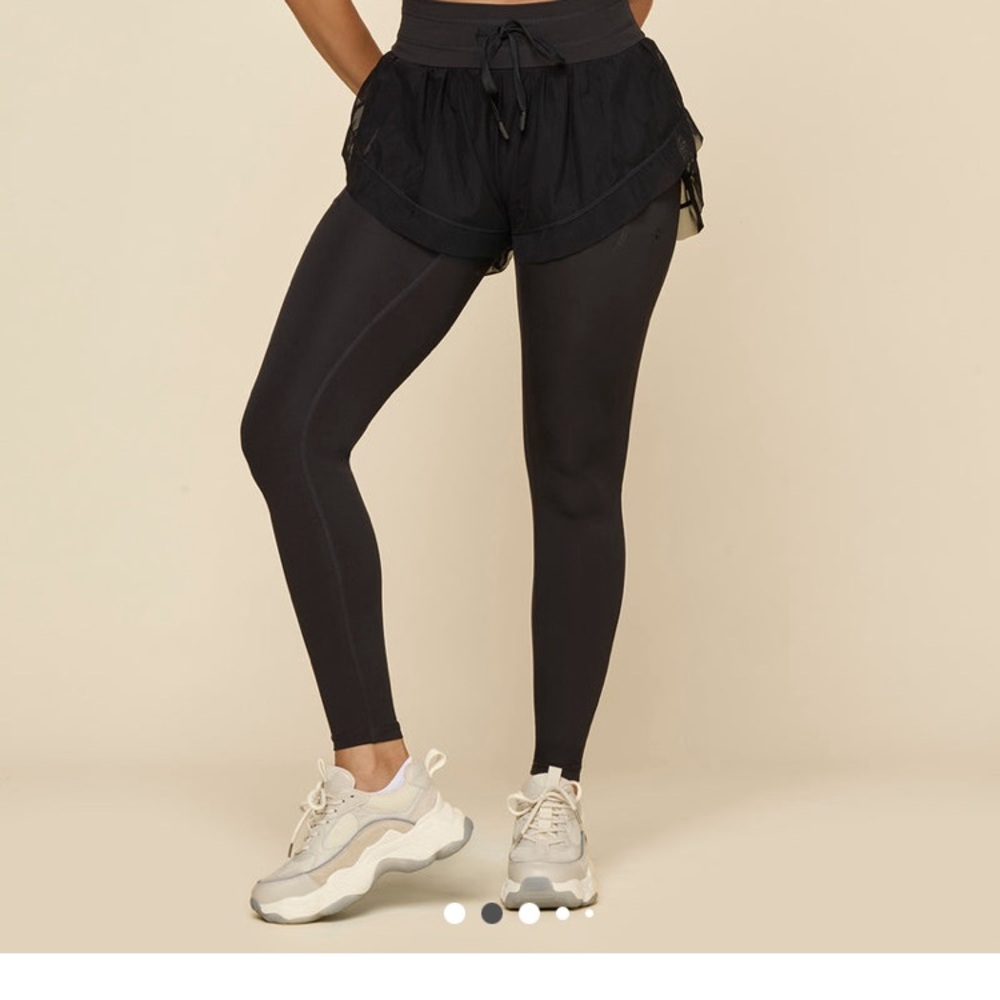 POPFLEX Cadence short with leggings